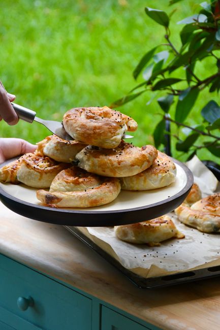 Burek sa sirom